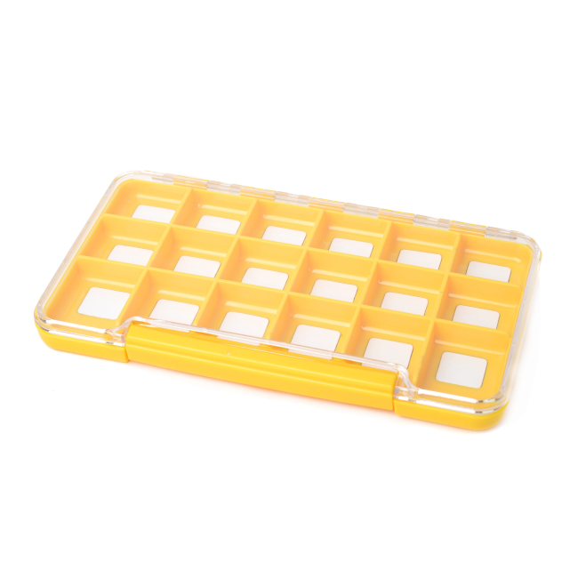 Fly-Dressing Fly Box - 18M Compartments